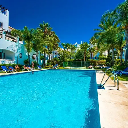 Azalea Beach Apartamento Marbella
